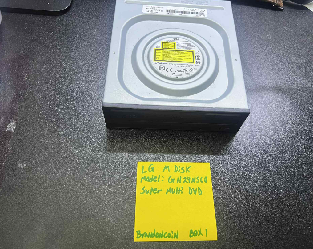 LG M Disk DVD drive