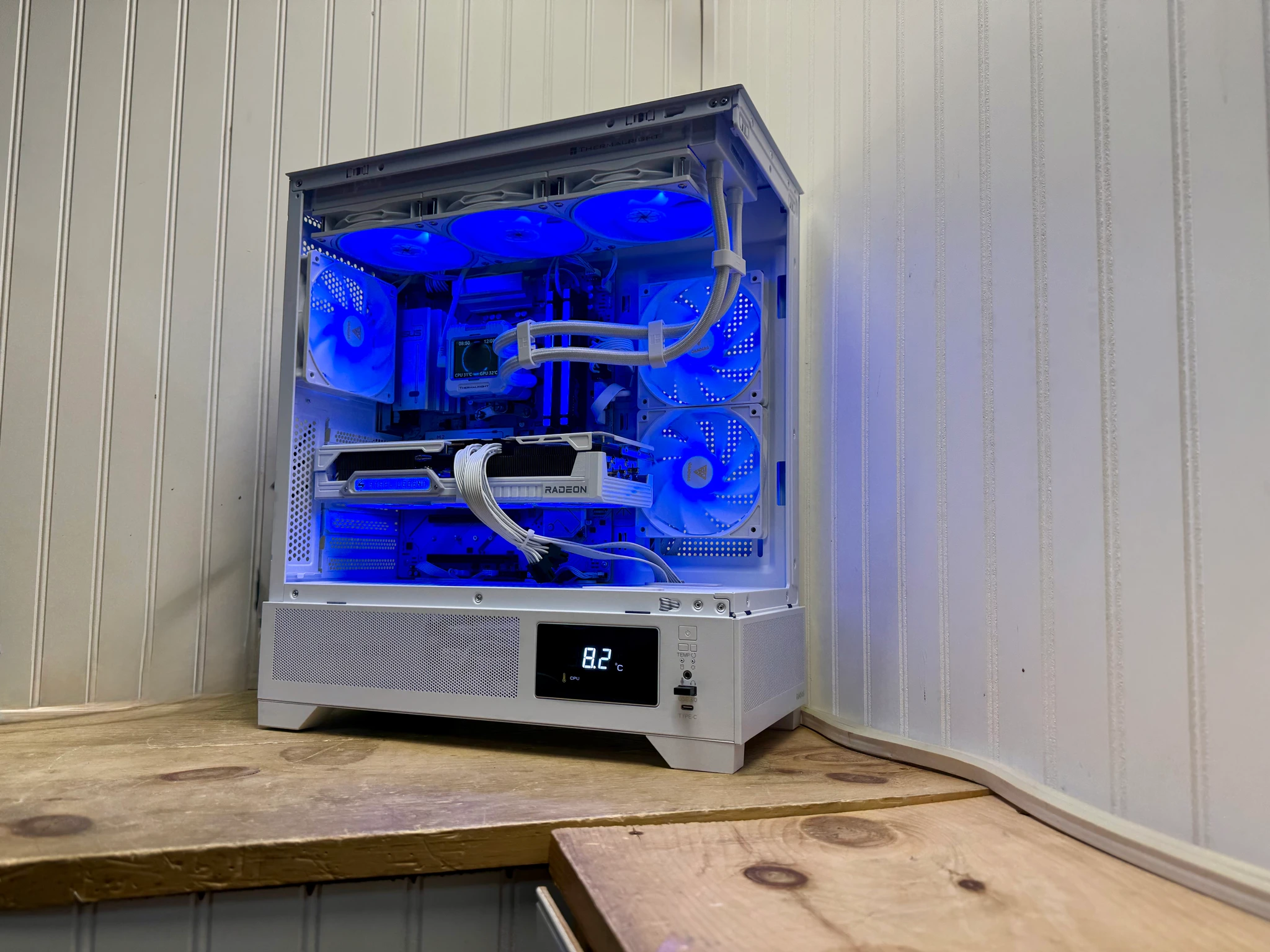 ⚡FROST TITAN V2 – RX 9070 XT + Ryzen 7 9800X3D | 360mm AIO | 32GDD5 FLAGSHIP 4K GAMING BEAST ⚡